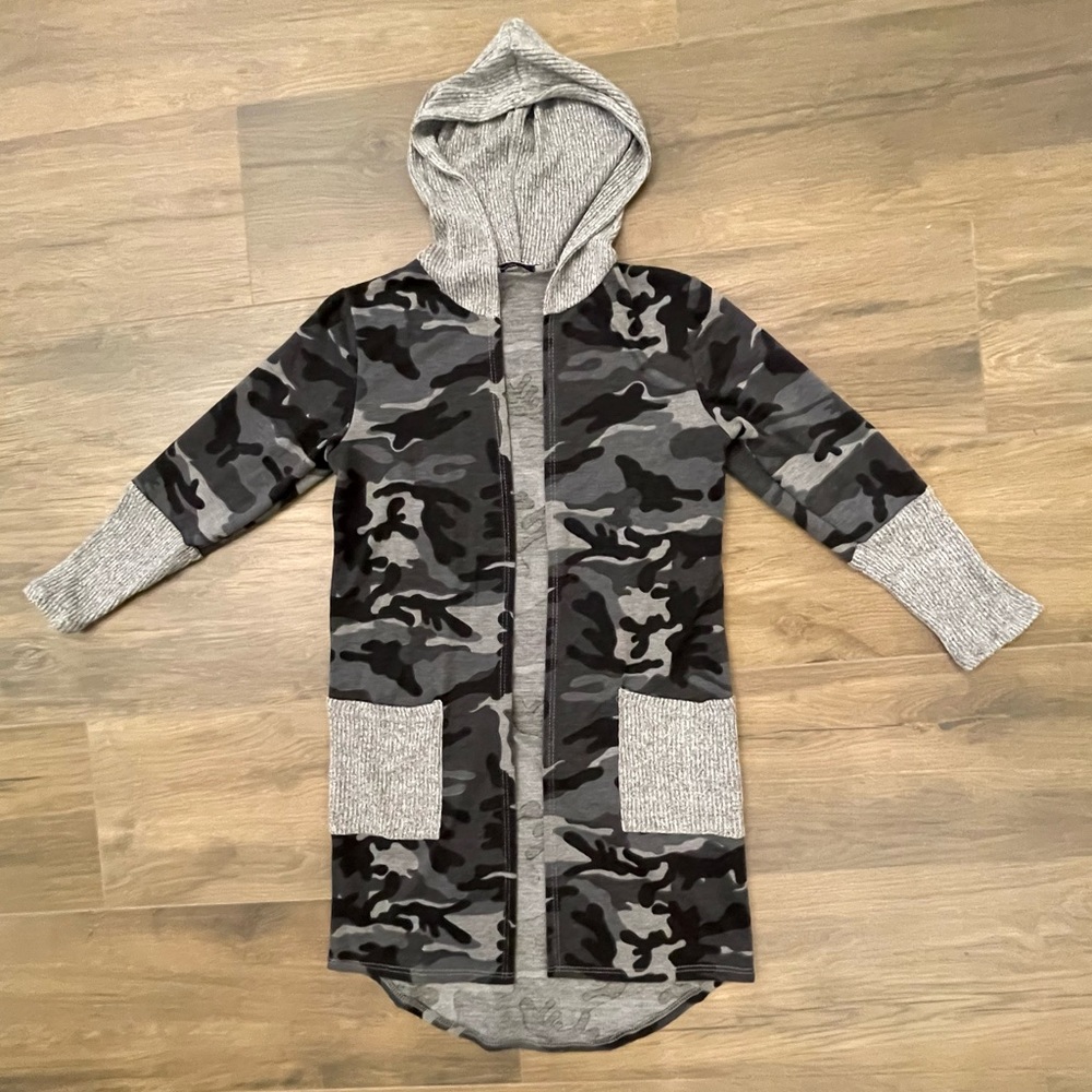 Pinc Premium Camo Cardigan